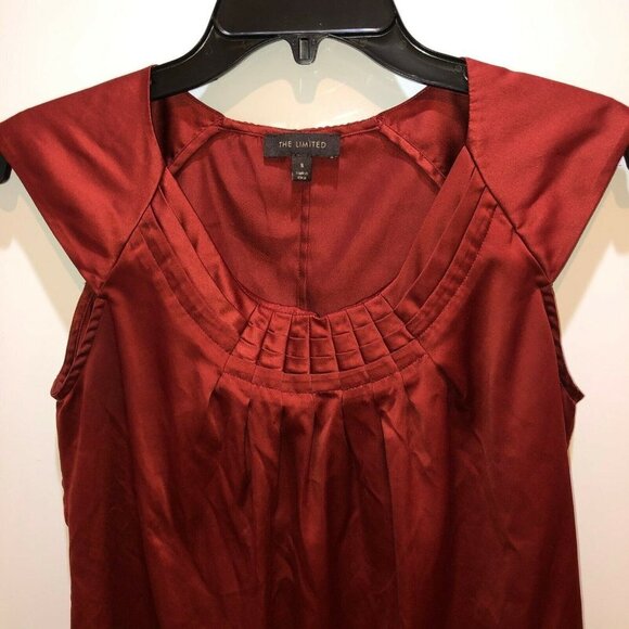 The Limited Womens Small Rust Red Satin Flutter Sleeveless Pleated Top Blouse S - Picture 4 of 7